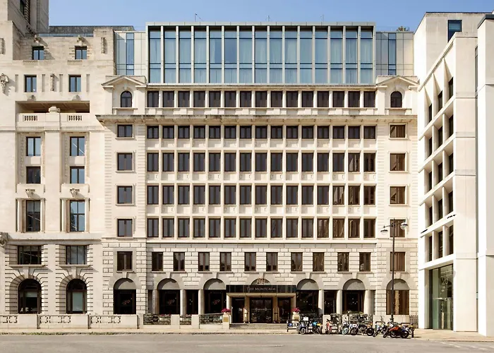 Montcalm Royal London House, Autograph Collection